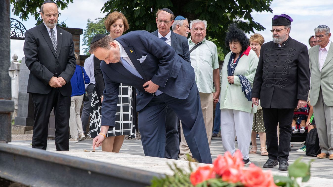 székesfehérvári zsidóság deportálásának 80. évfordulóján