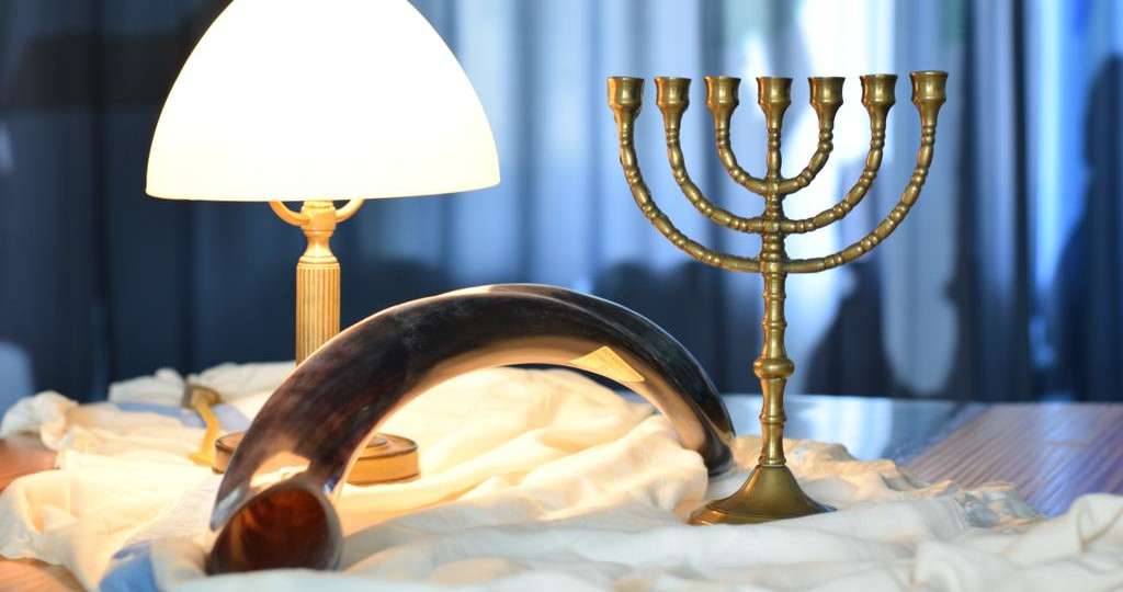 Jom Kippur - Engesztelés Napja, Mázkir